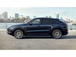 Porsche Cayenne E-Hybrid Coupe AWD / Performance + Premium Pack 2022 à Laval, Québec - 2 - w320h240px