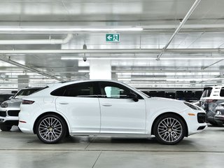 Porsche Cayenne Coupe Platinum Edition 2023 à Laval, Québec - 2 - w320h240px