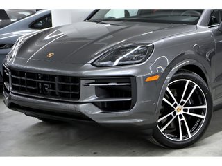 Porsche Cayenne Air Suspension / Premium Pack Plus / Trailer Hitch 2024 à Laval, Québec - 6 - w320h240px