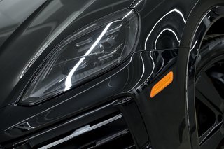 Porsche Cayenne  2025 à Laval, Québec - 6 - w320h240px