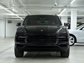 Porsche Cayenne  2025 à Laval, Québec - 5 - w320h240px