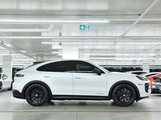Porsche Cayenne Turbo GT 2025 à Laval, Québec - 2 - w320h240px