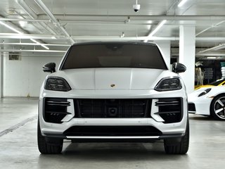 Porsche Cayenne Turbo GT 2025 à Laval, Québec - 5 - w320h240px