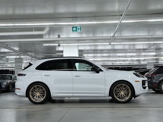 Porsche Cayenne  2025 à Laval, Québec - 2 - w320h240px