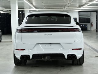 Porsche Cayenne Coupe 2026 à Laval, Québec - 6 - w320h240px