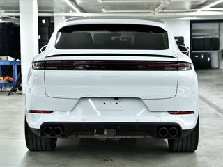 Porsche Cayenne Coupe 2026 à Laval, Québec - 4 - w320h240px