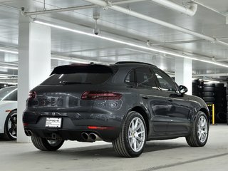 Porsche Macan S AWD 2018 à Laval, Québec - 3 - w320h240px