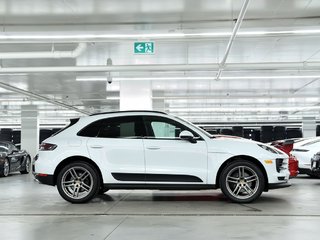 2019 Porsche Macan AWD in Laval, Quebec - 2 - w320h240px