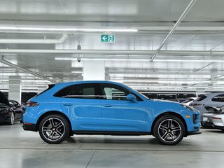 Porsche Macan  2021 à Laval, Québec - 2 - w320h240px