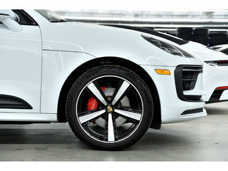 Porsche Macan S AWD 2023 à Laval, Québec - 6 - w320h240px