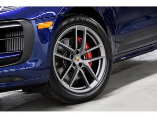 2024 Porsche Macan S AWD / Premium Plus / Air Suspension in Laval, Quebec - 2 - w320h240px