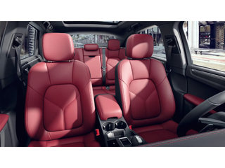 2024 Porsche Macan AWD / BOSE / Trailer Hitch / Premium Pack Plus in Laval, Quebec - 6 - w320h240px