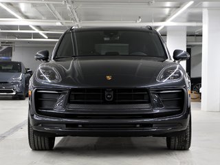 2024 Porsche Macan AWD / Premium Plus Package / Air Suspension / BOSE in Laval, Quebec - 5 - w320h240px