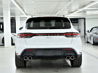 2024 Porsche Macan AWD / Premium Package Plus / Sport Exhaust in Laval, Quebec - 4 - w320h240px