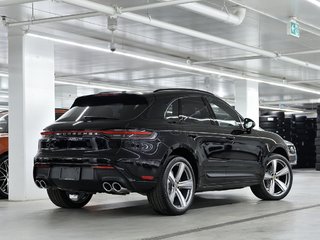 2024 Porsche Macan AWD / Premium Package Plus / BOSE in Laval, Quebec - 3 - w320h240px