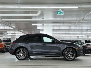 2024 Porsche Macan AWD / Premium Plus Package / BOSE in Laval, Quebec - 2 - w320h240px