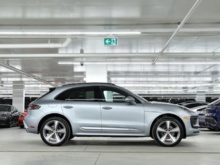 2024 Porsche Macan AWD / Premium Plus Package / BOSE / 18 Ways in Laval, Quebec - 2 - w320h240px