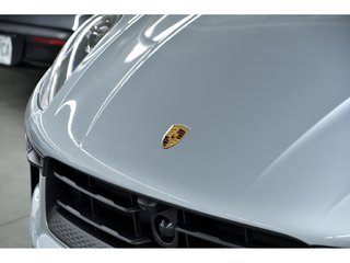 2024 Porsche Macan AWD / Premium Plus Package / BOSE / 18 Ways in Laval, Quebec - 6 - w320h240px