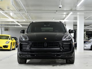 2024 Porsche Macan AWD in Laval, Quebec - 5 - w320h240px