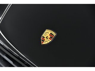 2024 Porsche Macan AWD in Laval, Quebec - 6 - w320h240px