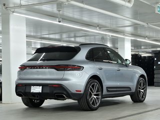2024 Porsche Macan in Laval, Quebec - 3 - w320h240px