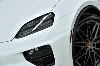 2025 Porsche Macan Electric 4 AWD / Premium Package / Rear Axle in Laval, Quebec - 2 - w320h240px