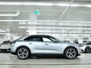 Porsche Macan Electric 4S 2025 à Laval, Québec - 2 - w320h240px