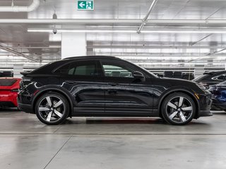 Porsche Macan 4 Electrique 2025 à Laval, Québec - 2 - w320h240px