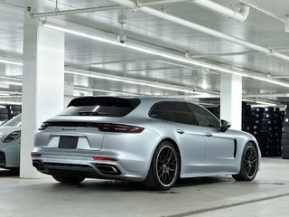 Porsche Panamera 4 Sport Turismo AWD / BOSE / SportDesign 2018 à Laval, Québec - 3 - w320h240px