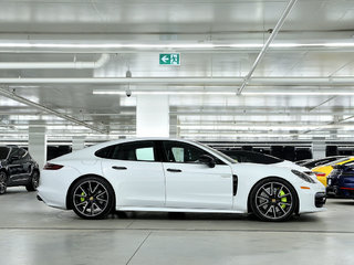 Porsche Panamera E-Hybrid / Sport Design / Premium Package plus / 2019 à Laval, Québec - 2 - w320h240px