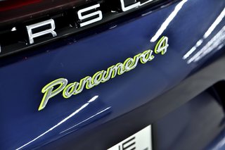 Porsche Panamera 4 E-HYBRID 2022 à Laval, Québec - 5 - w320h240px