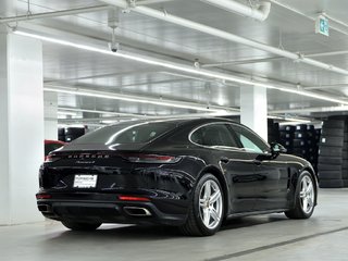 2023 Porsche Panamera AWD / Premium Package / Air Suspension / Rear Axle in Laval, Quebec - 3 - w320h240px