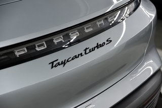 Porsche Taycan Turbo S 2020 à Laval, Québec - 5 - w320h240px