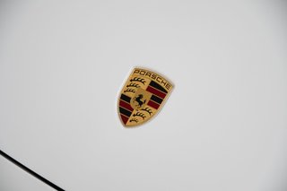 2021 Porsche Taycan 4S in Laval, Quebec - 5 - w320h240px