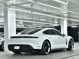 2021 Porsche Taycan 4S in Laval, Quebec - 3 - w320h240px