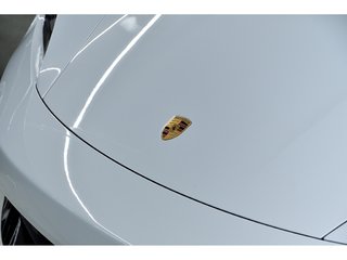 2025 Porsche Taycan 4S Cross Turismo AWD / Premium + Performance Pack in Laval, Quebec - 6 - w320h240px