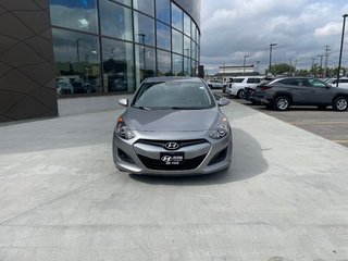 2013 Hyundai Elantra GT GL in Winnipeg, Manitoba - 3 - px