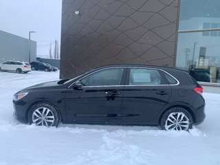2019 Hyundai Elantra GT Preferred in Winnipeg, Manitoba - 2 - px