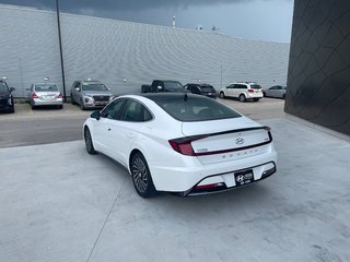 2020 Hyundai Sonata Hybrid Ultimate in Winnipeg, Manitoba - 3 - px