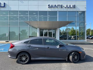 Honda Civic Sedan LX Sièges chauffants Bluetooth Mags 2019 à Sainte-Julie, Québec - 2 - w320h240px