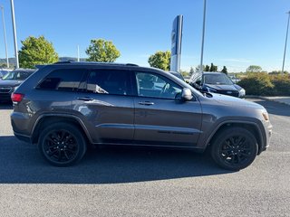 2021 Jeep Grand Cherokee Altitude in Sainte-Julie, Quebec - 5 - w320h240px