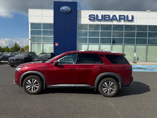 2022 Nissan Pathfinder SL in Sainte-Julie, Quebec - 2 - w320h240px
