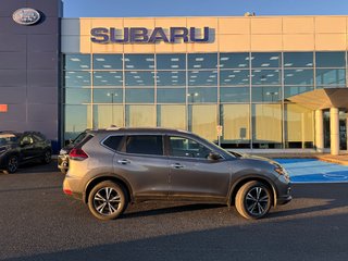 Rogue SV AWD Carplay Volant chauffant Toit pano 2020 à Sainte-Julie, Québec - 3 - w320h240px