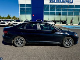 2021 Volkswagen Jetta Highline in Sainte-Julie, Quebec - 3 - w320h240px