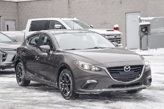 Mazda 3 GX 2015 à Saint-Jean-Sur-Richelieu, Québec - 3 - w320h240px