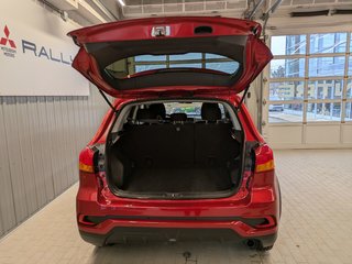 2018  RVR ES FWD in Gatineau, Quebec - 4 - w320h240px