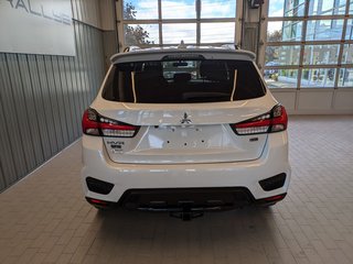 2021  RVR LE AWD in Gatineau, Quebec - 3 - w320h240px