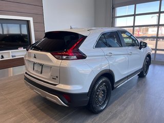 2024 Mitsubishi Eclipse Cross SE in Rivière-du-Loup, Quebec - 3 - w320h240px