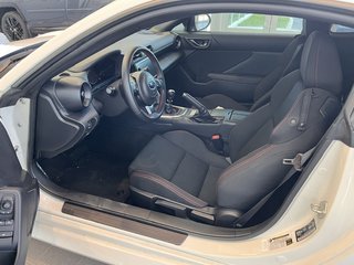 Subaru BRZ BASE 2024 à Rivière-du-Loup, Québec - 5 - w320h240px