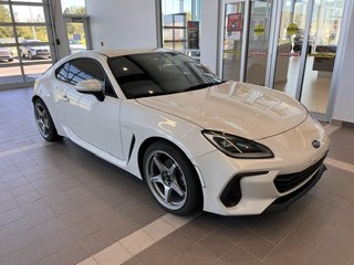 Subaru BRZ BASE 2024 à Rivière-du-Loup, Québec - 2 - w320h240px